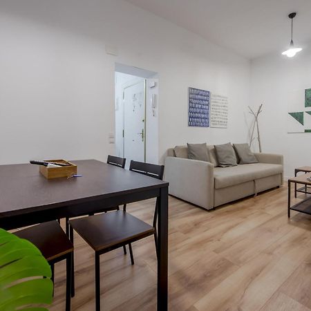 C-Cabeza Cool Apt Para 7 Al Lado De Tirso De Molina E1 Madrid Extérieur photo